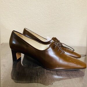 Brooks Brothers Lady’s Brown Leather Lace Ups Size 7